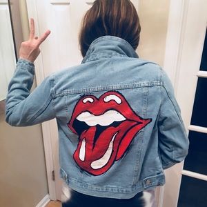 🔥 Rolling Stones custom hand-painted denim jacket